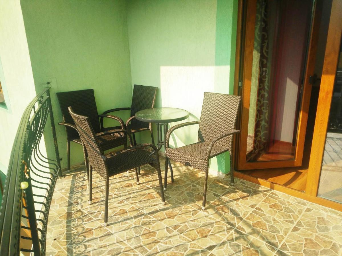 Smb Holiday Apartment Brassó Kültér fotó
